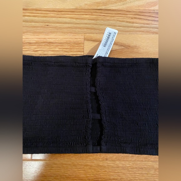 Forever 21 strapless bra with opening down the middle-size L - Picture 3 of 5